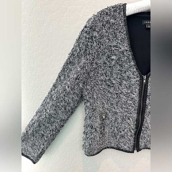 TROUVÉ | Cropped Contemporary Black White Textured Zip Jacket | Size Large - Picture 3 of 8